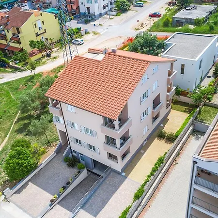 Nada Appartamento Rovigno